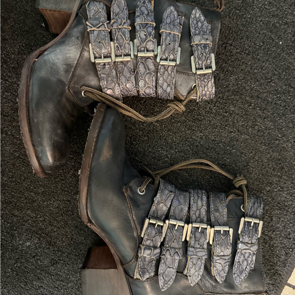 Freebird by Steven Candace boots - RARE!